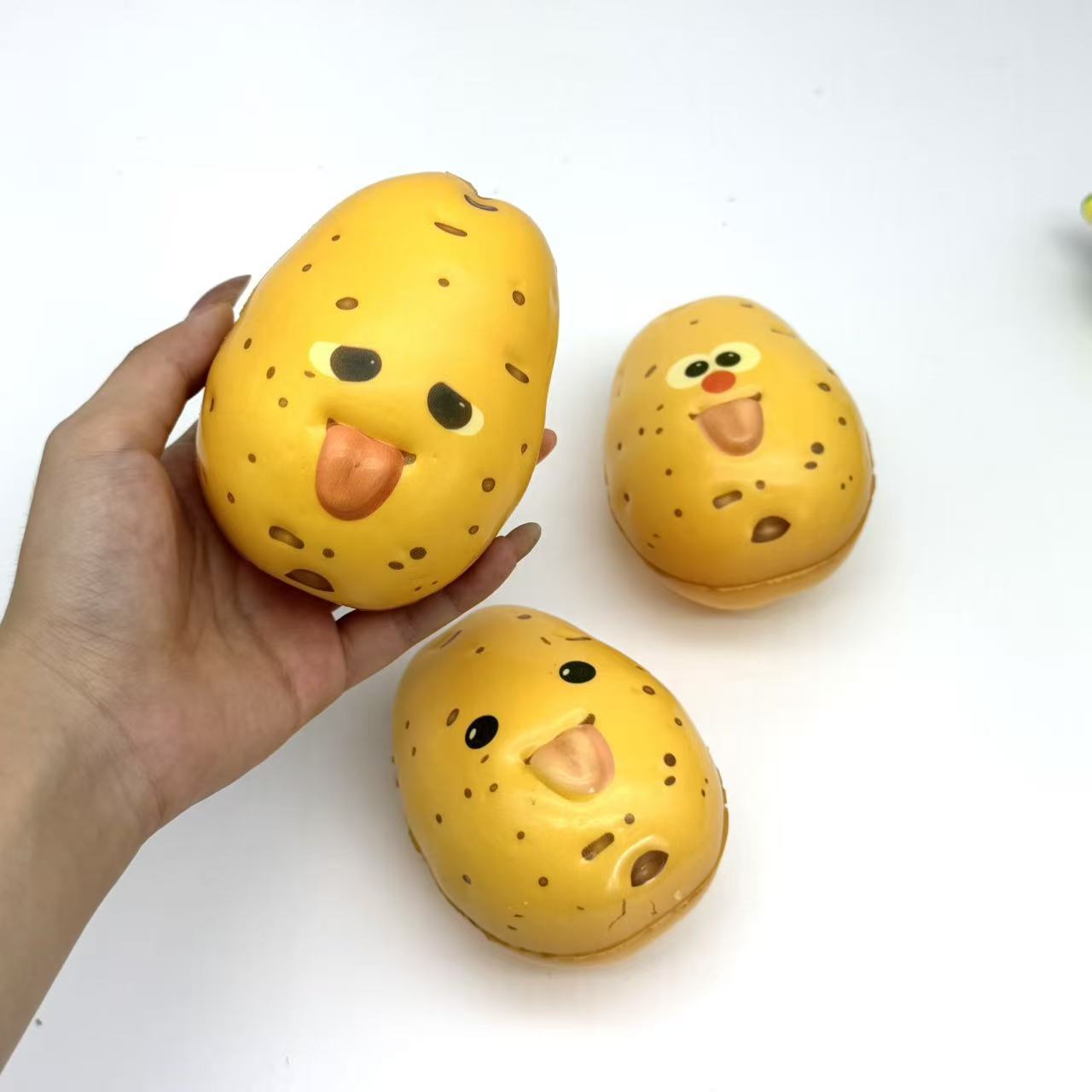 Cute Simulation Potato Strawbe - огляд і ціна Novelty Gifts